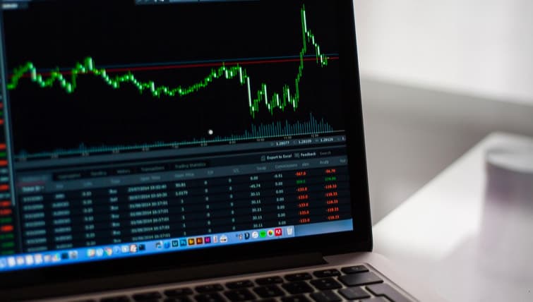 Gains Momentum: Market Strengthens Amidst Sectoral Growth